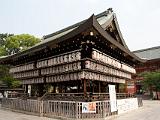 G Yasaka Shrine 03 : Japan, Kyoto, Vermont Canoe Spring